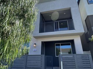 303 N Garfield St, Santa Ana, CA 92701