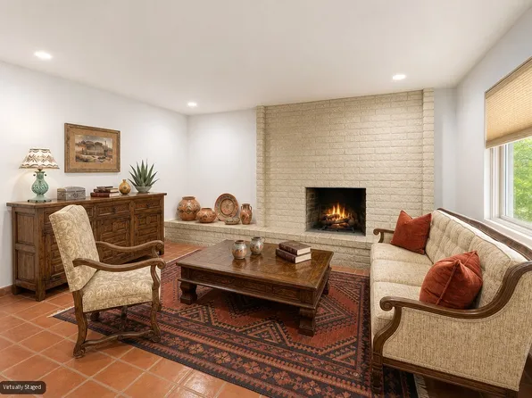 2433 Avenida De Las Estrellas, Santa Fe, NM 87507
