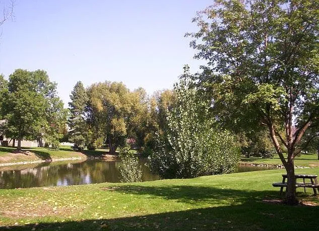 1705 Heatheridge Rd #D101 — Photo 2