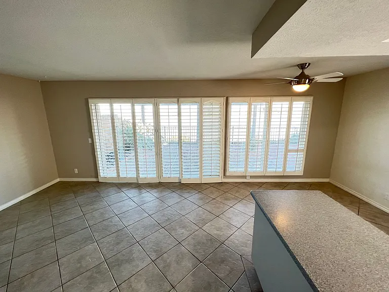 6943 E Shorecrest Dr — Photo 9