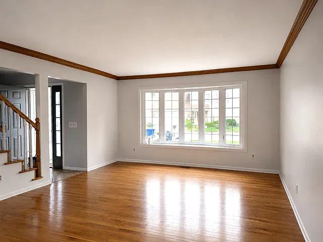 4 bed, 2.5 bath, $3,500 — Photo 2