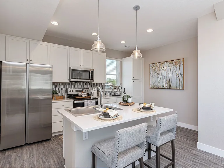 Honey Creek Townhomes — Photo 7