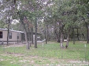 3rd image of 246 Flores Oaks Dr