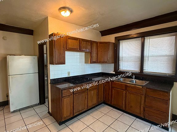 3rd image of 4013 Pulaski St #1-F