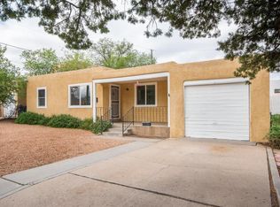 821 Lafayette Dr NE, Albuquerque, NM 87106