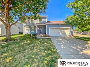 15266 Spencer St, Omaha, NE 68116