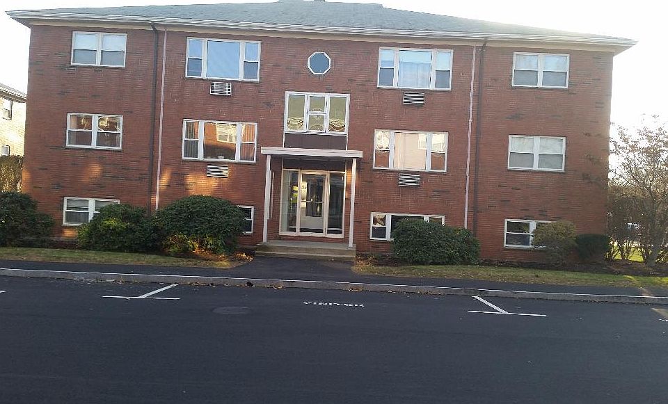 Front entrance of the BLDG.