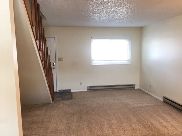 668, 668 N 13th St #4, Laramie, WY 82072