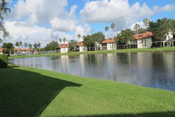Home For Sale In Palm Chase Lakes