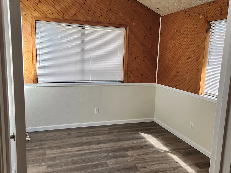 1418 Shady Oak Dr — Photo 6