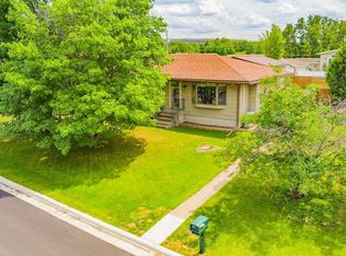 1228 S 20th St, Virginia, MN 55792-0000