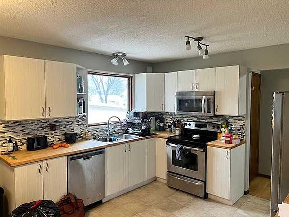 3rd image of 1105 11th St S #1107