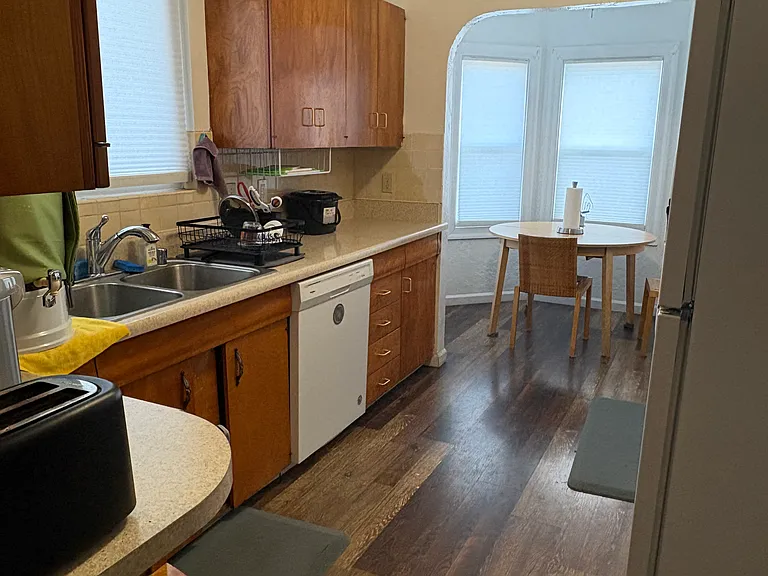 1239 Brookside Dr — Photo 5
