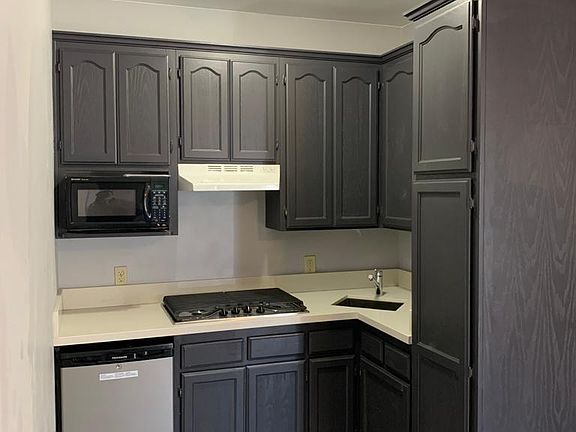4th image of 1550 W Lomita Blvd #0