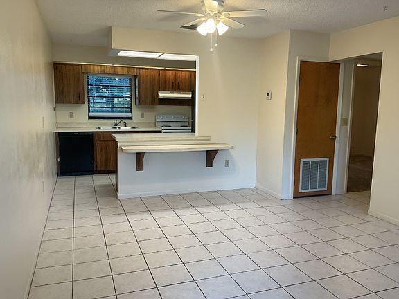 2nd image of 1112 South Blvd #A