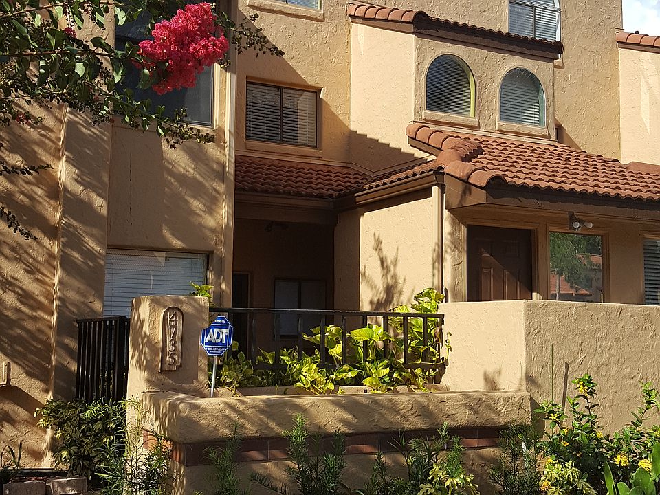 1st image of 4735 Capri Pl #200
