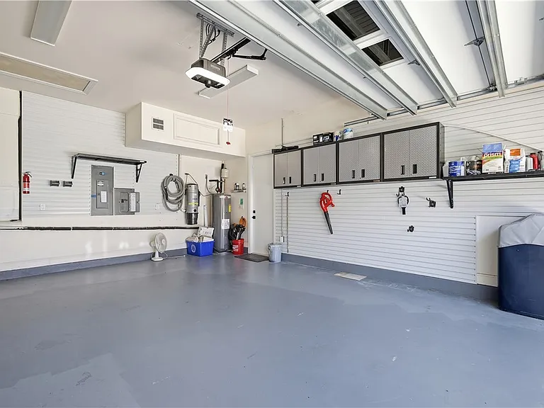 5545 E Harbor Village Dr — Photo 26