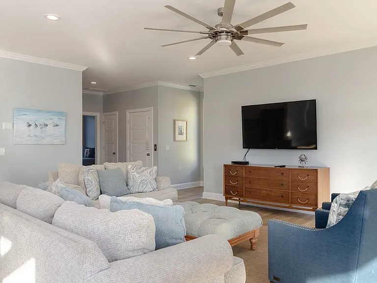 507 N Fort Fisher Blvd — Photo 6