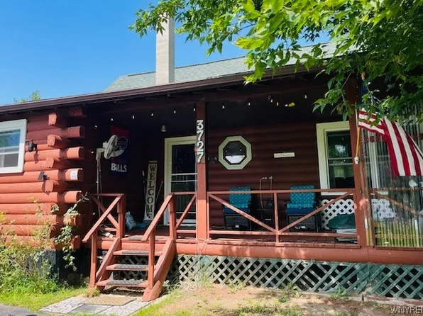 3727 Wilson Youngstown Rd #1, Wilson, NY 14172