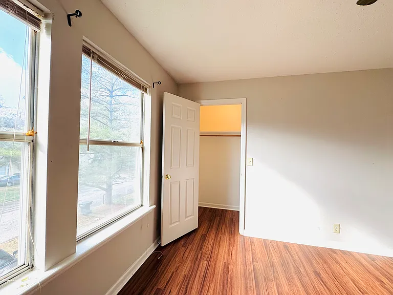 3228 Lakeford Dr — Photo 20