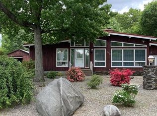 1010 Piper Rd, West Springfield, MA 01089