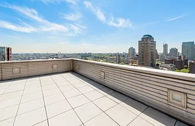 Rented by NY Casa Group