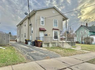 1443 5th Ave, Rockford, IL 61104