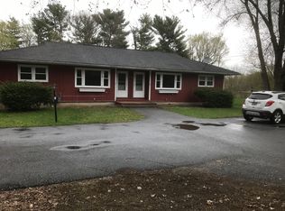 547 Bay Rd, Colchester, VT 05446