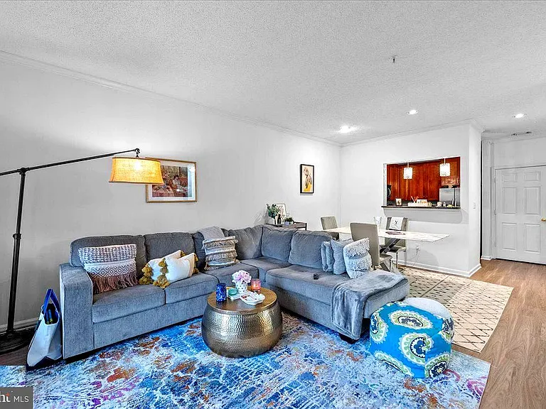 1708 Lake Shore Crest Dr #24 — Photo 8
