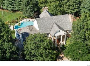 12008 Wiltshire Place Ct, Saint Louis, MO 63131