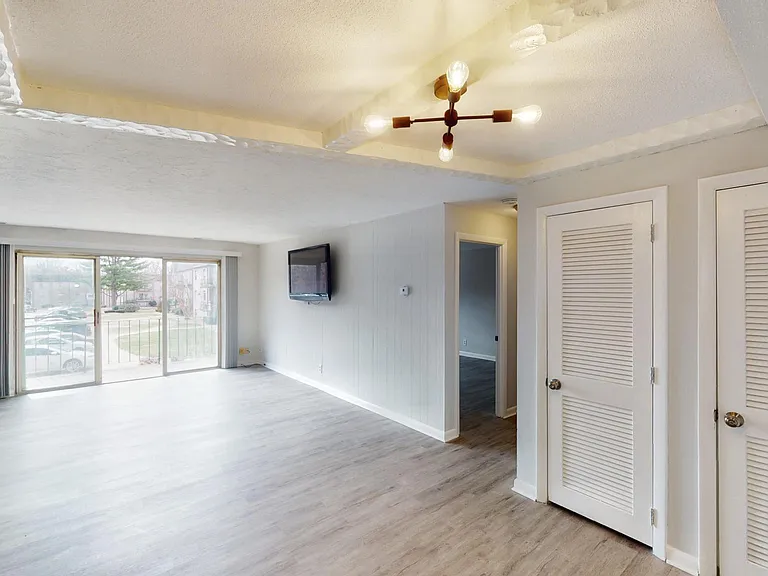 502 Oak St #7 — Photo 1