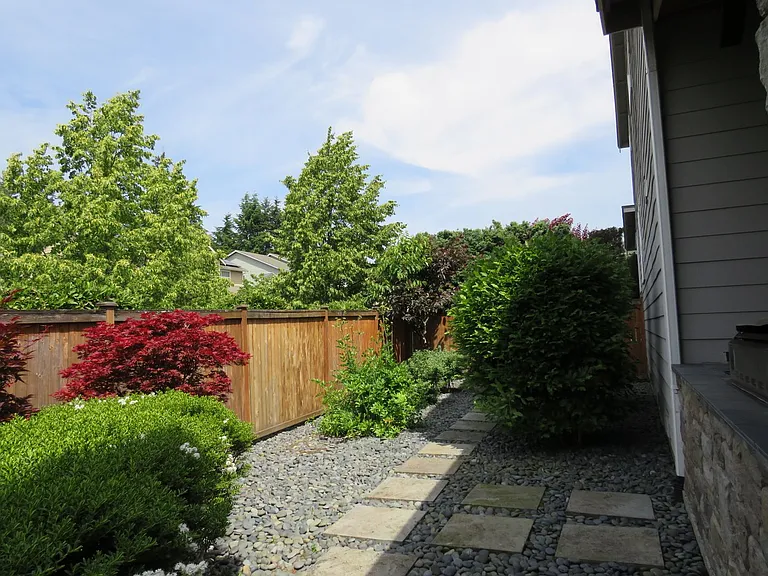 21906 40th Ave SE — Photo 35