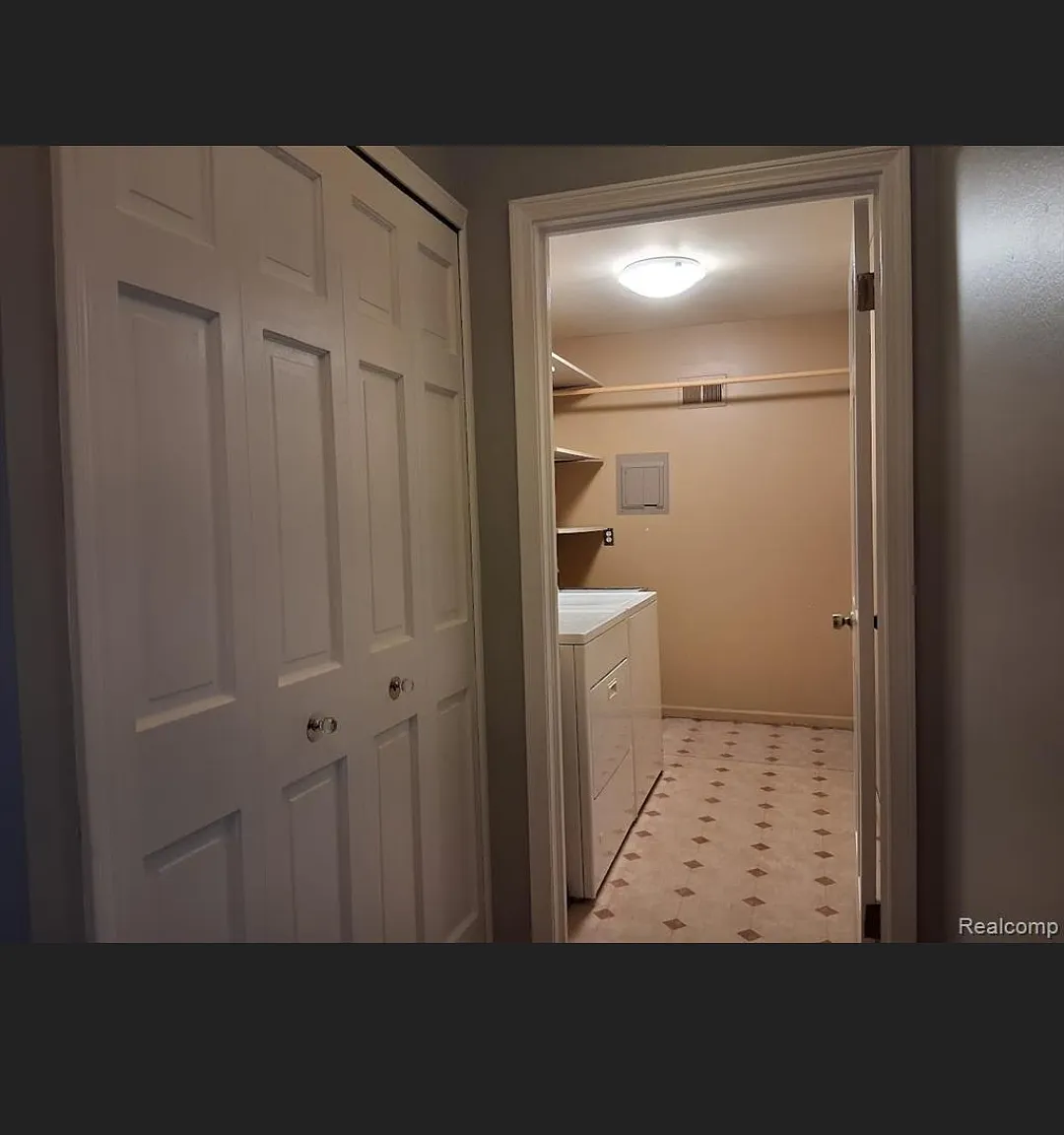 2 bed, 1478 sqft, $1,600 — Photo 4