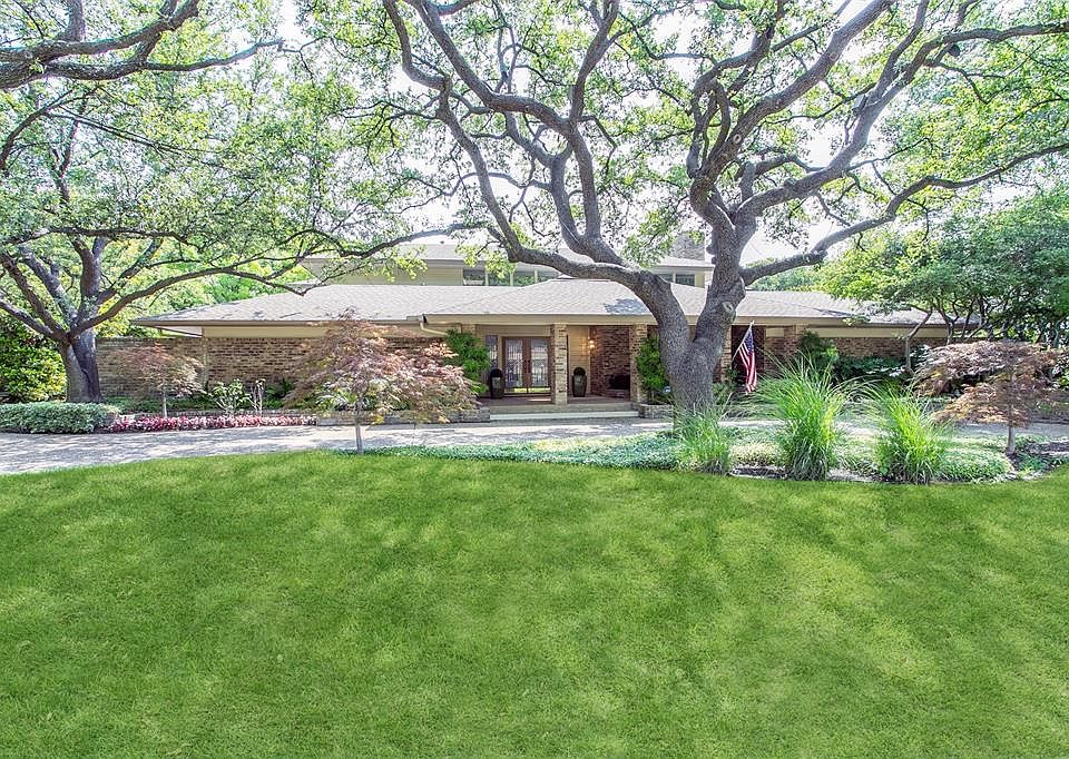 1st image of 5947 Club Oaks Dr