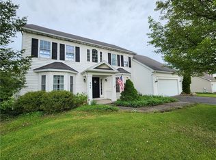 864 Taylor Rise, Victor, NY 14564