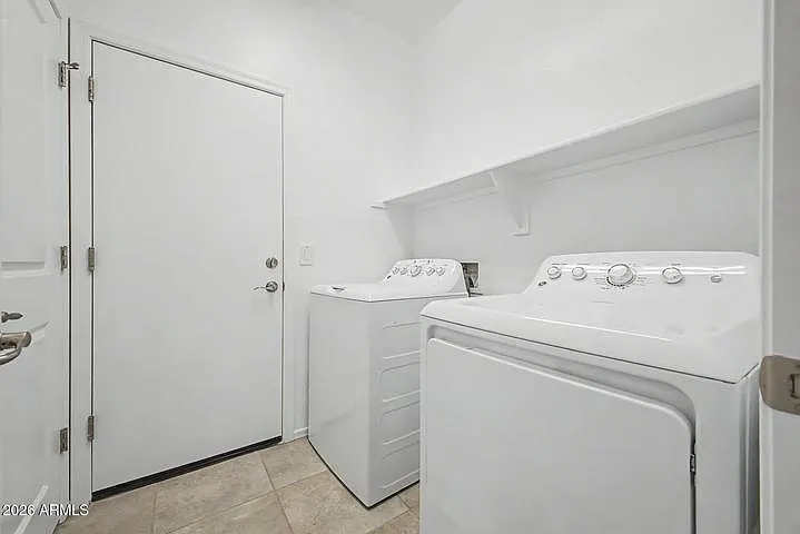 21254 W Hubbell St — Photo 6