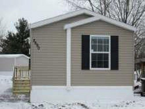 1st image of 4867 Eisenhower Dr