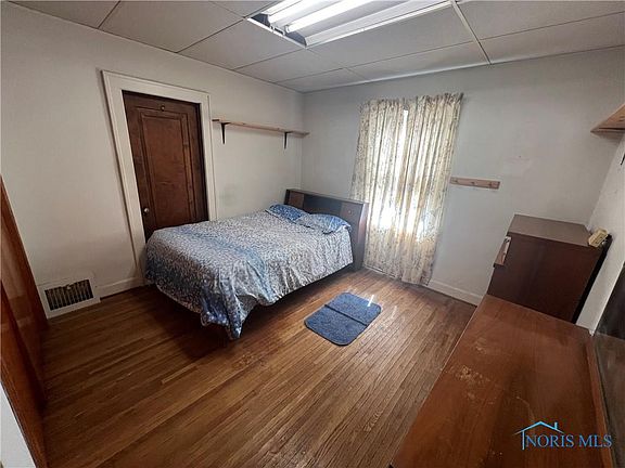 4th image of 5763 Home Ln