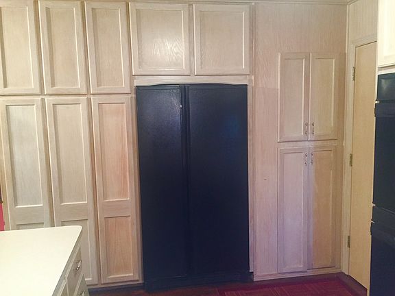 Floor to ceeling cabinets