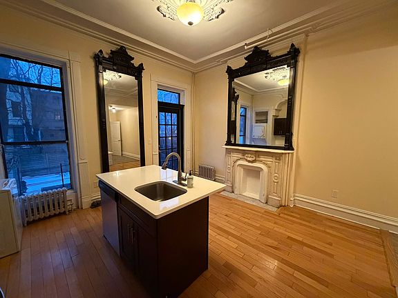 3rd image of 416A Lafayette Ave APT 1