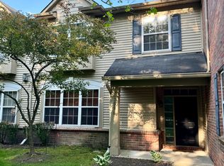 3990 Norwich Dr, Canton, MI 48188