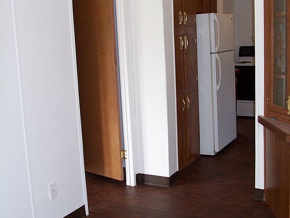 Living room to Kitchen