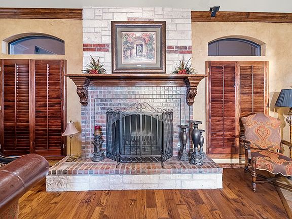 5th image of 6204 Haywood Dr