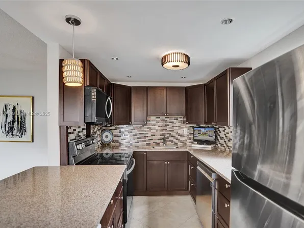 67 Burgundy Dr #67-B, Delray Beach, FL 33484