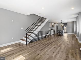 4626 E Thompson St, Philadelphia, PA 19137