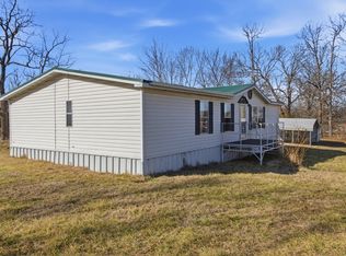 2571 State Route U, Willow Springs, MO 65793
