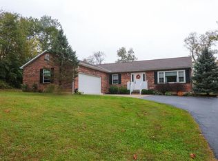 3464 Cades Ct, Lawrenceburg, IN 47025