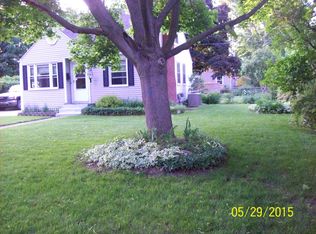 203 Bidwell St, Tecumseh, MI 49286