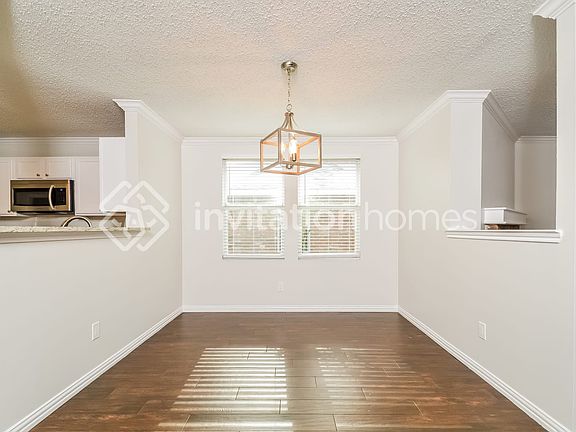 4th image of 3505 Lipizzan Dr