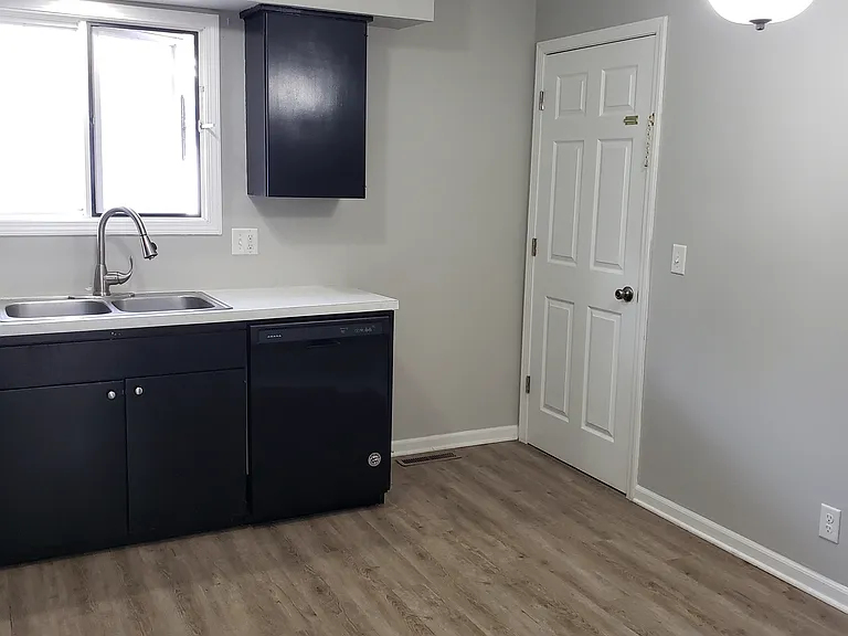 3032 T St — Photo 4